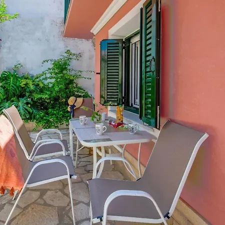 Doras House Apartment Gaios Exterior photo